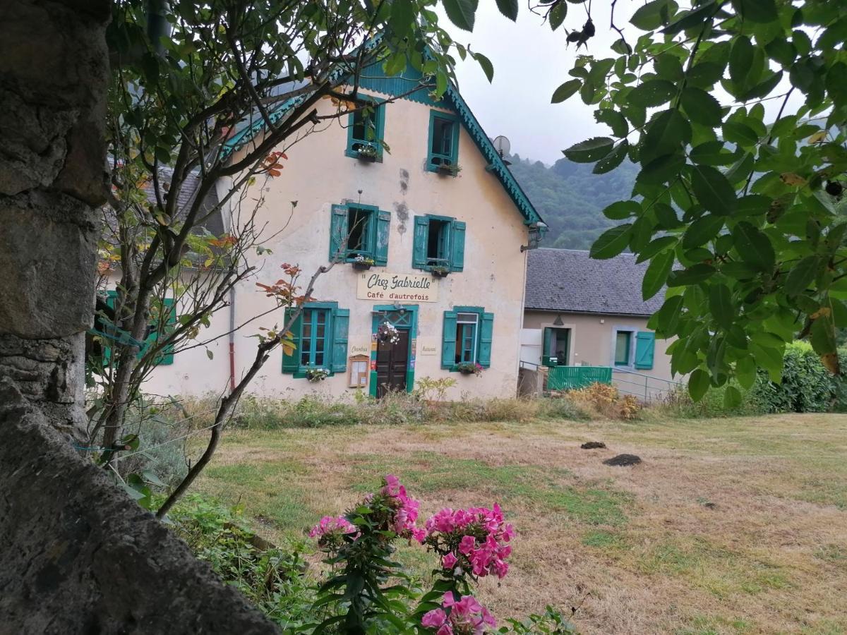 Auberge Chez Gabrielle - Vallee De Lesponne Beaudean Экстерьер фото